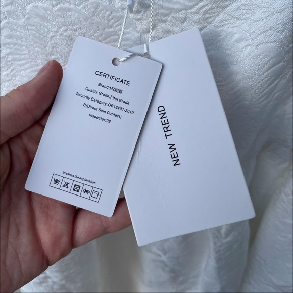 NEW White Puffed Sleeve Babydoll Dress 🤍 - Picture 9 of 9